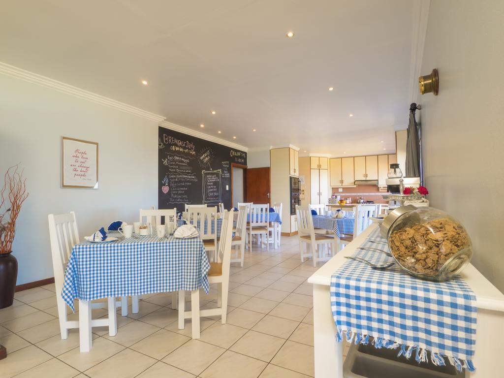 Shining Waters Guest House Уилдернесс Экстерьер фото