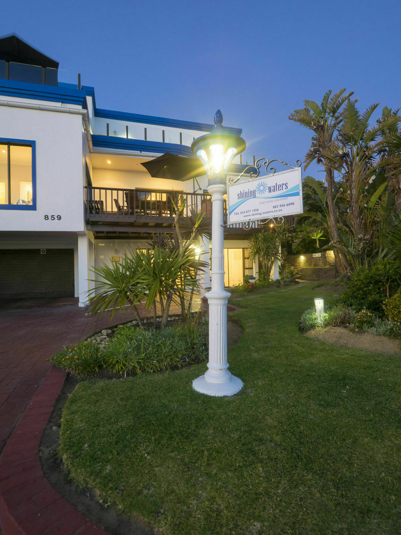 Shining Waters Guest House Уилдернесс Экстерьер фото